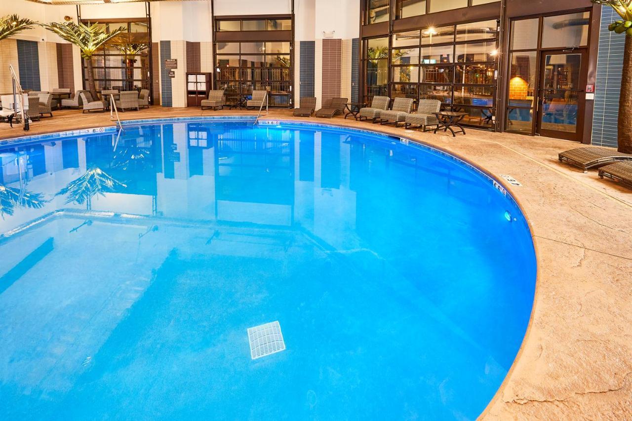Livinn Hotel Cincinnati North/ Sharonville Exteriör bild