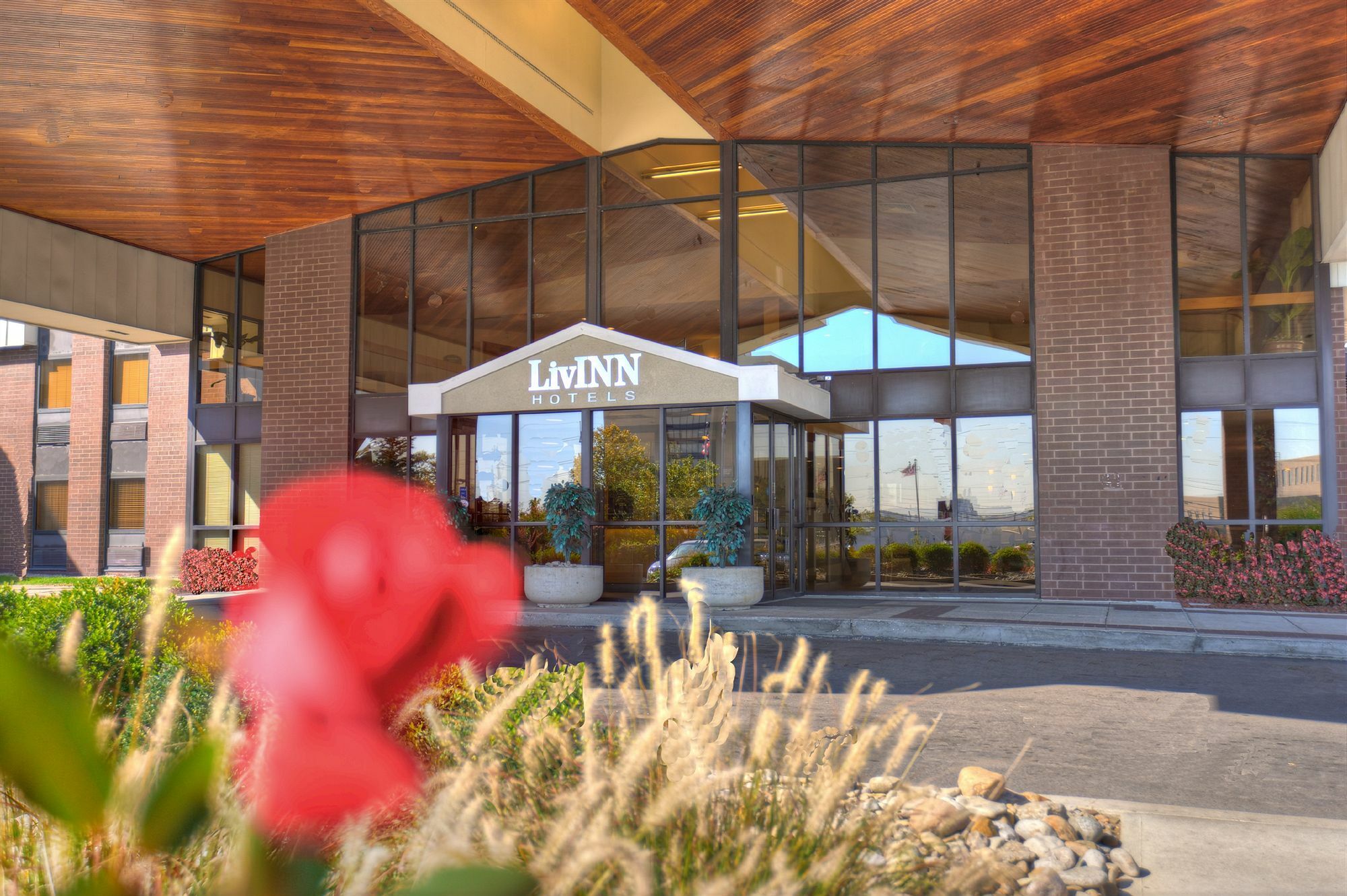 Livinn Hotel Cincinnati North/ Sharonville Exteriör bild